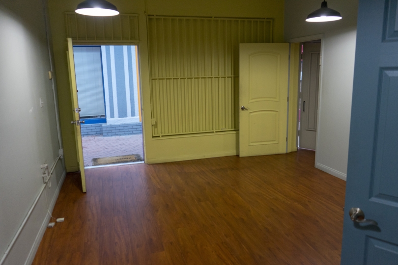 1427 S Robertson Blvd - Office 2